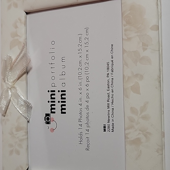 Mini Portfolio Mini Album - Picture 2 of 5